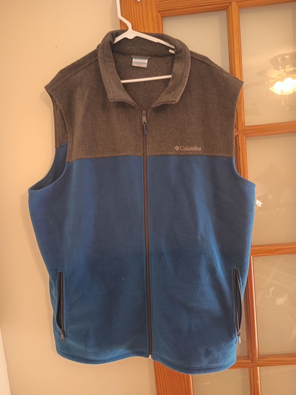 Columbia Blue and Gray Men's Full-Zip Fleece Vest